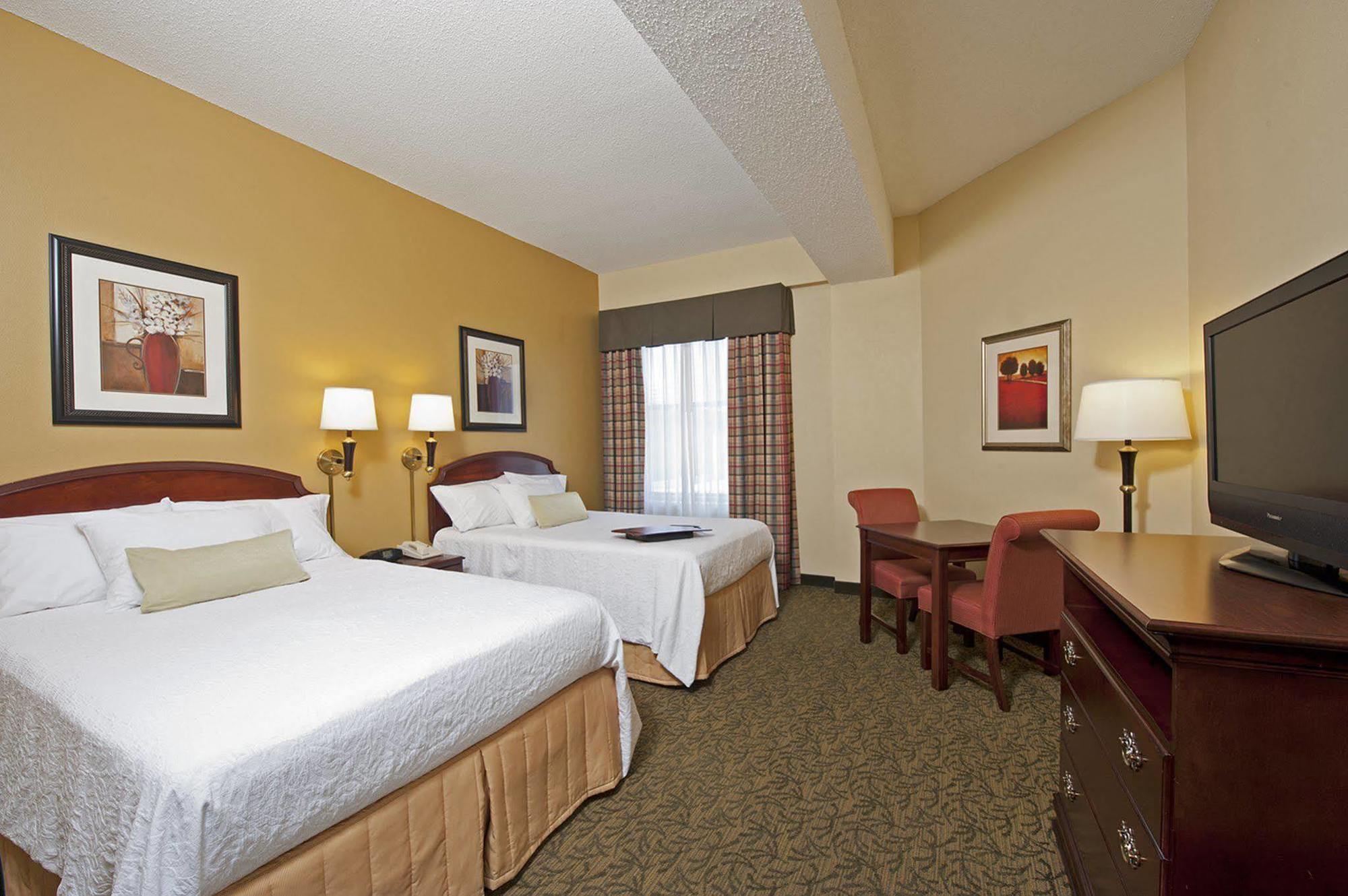 Marriott East Hotel
